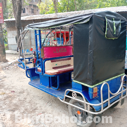 আল মদিনা ইজিবাইক